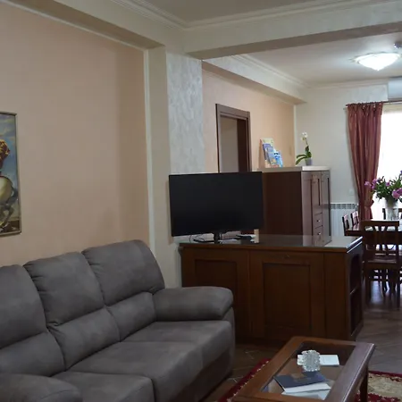 Luxury Homes Ovidiu 3*