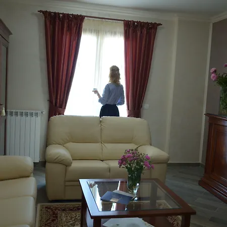Luxury Homes Ovidiu 马马亚