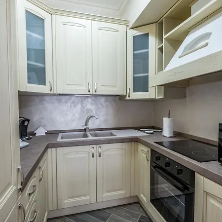 Luxury Homes Ovidiu 公寓式酒店 马马亚