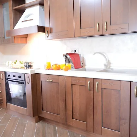 Luxury Homes Ovidiu 3*